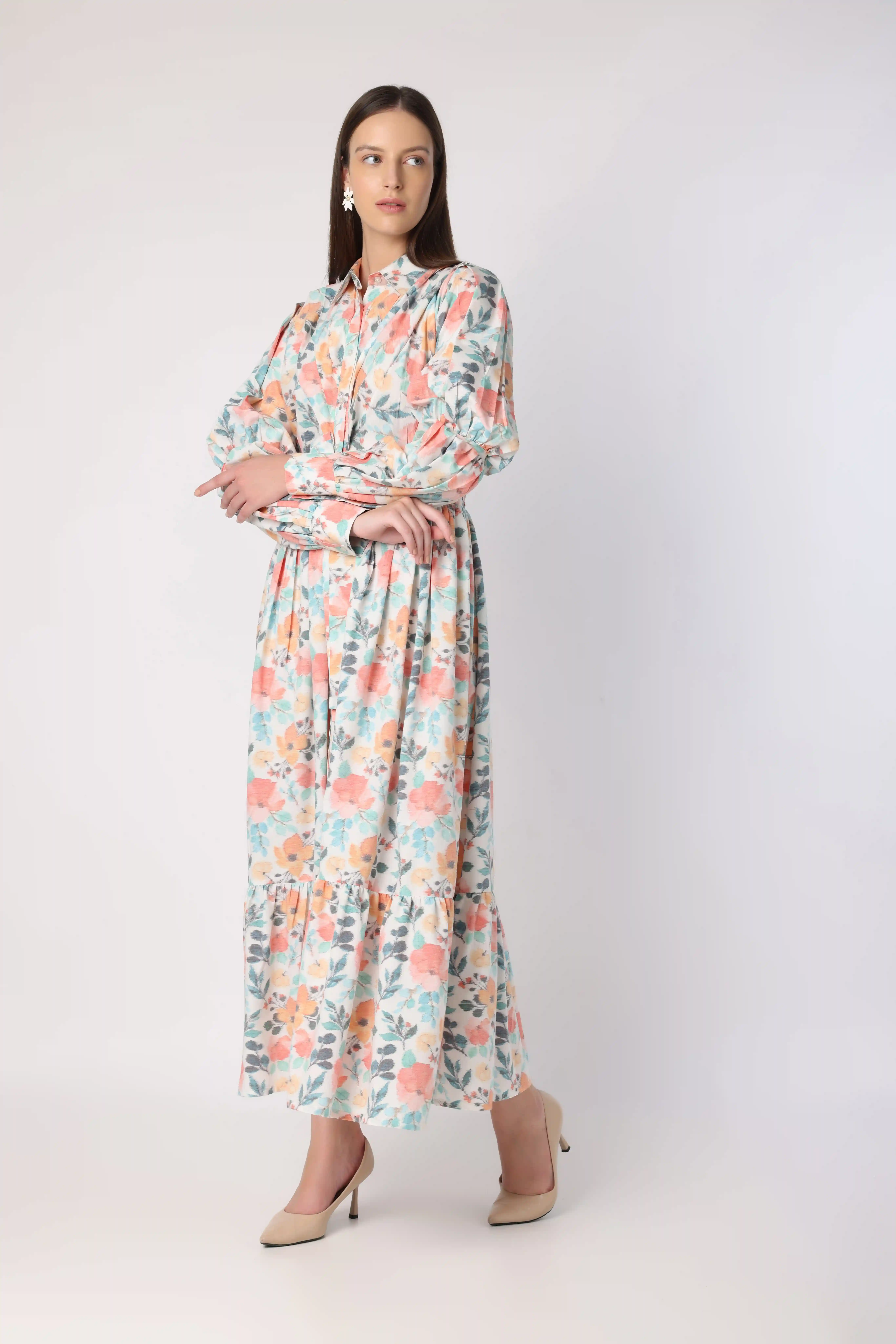 Floral Elegance With Modern Style Dress